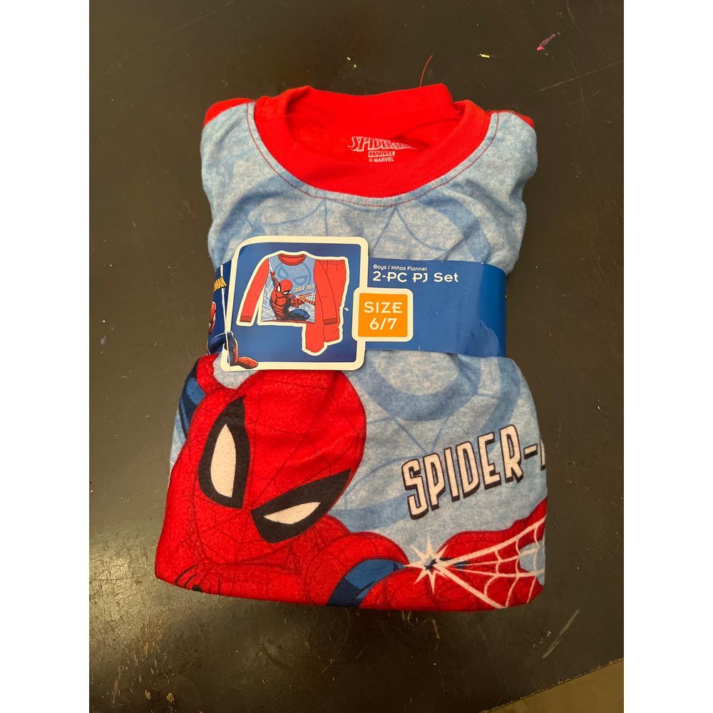 Spider-Man | Flannel 2 piece Pajamas | New with Tags | Small 6/7